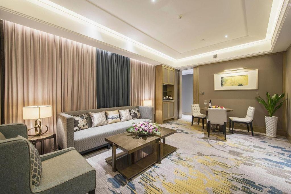The Qube Hotel Nanchang East Bagian luar foto